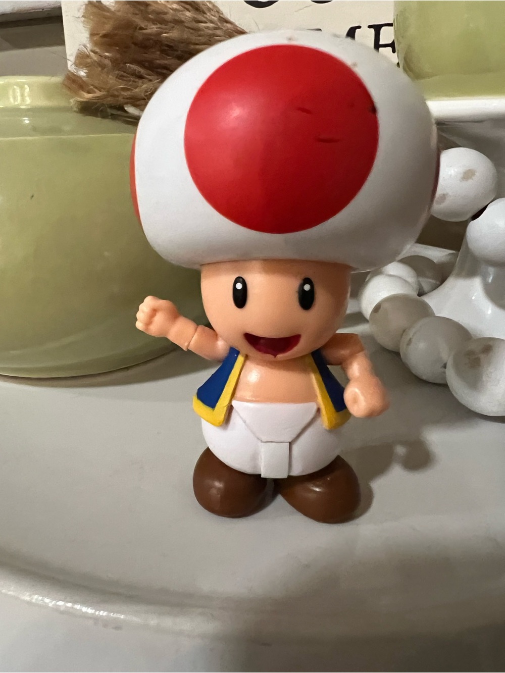 Nintendo Super Mario Bros. Jakks Red Toad Action Figure Collectible